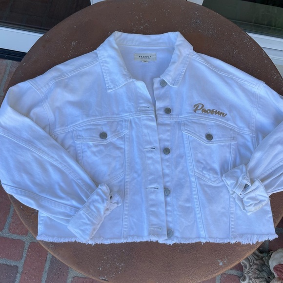 PacSun cropped white jean jacket - Picture 3 of 6